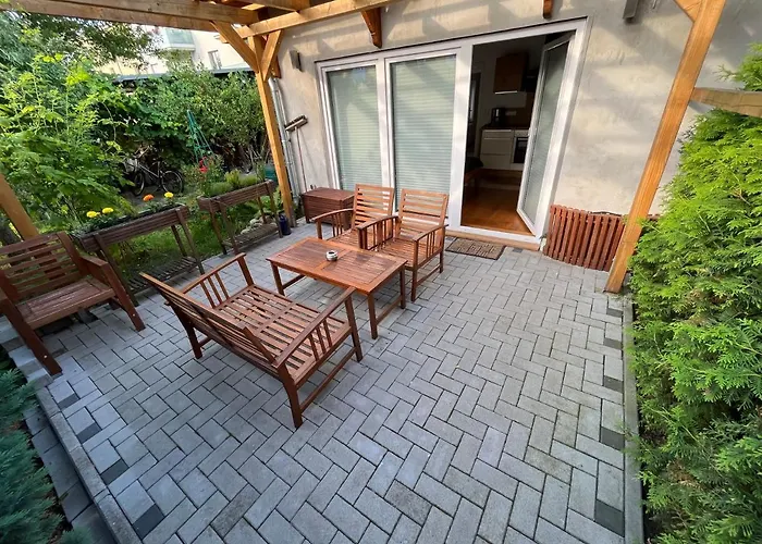 Lägenhet Im Stadtzentrum Von Bernau - Komfortable Mit 2 Zimmern, Bad, Spuelmaschine, Waschmaschine, Komplette Kueche, Wlan, Terrasse, Ruhige Lage *